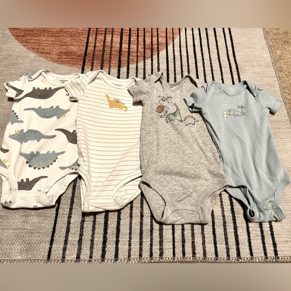 Dinosaur Onesie Lot 🦖 12m